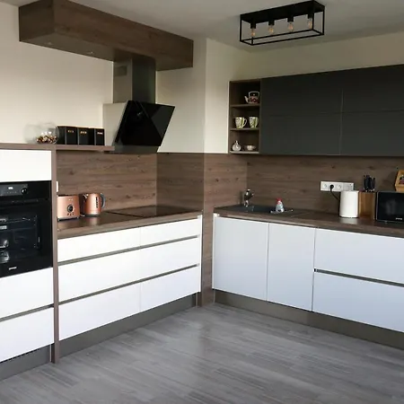 Apartment Gng *